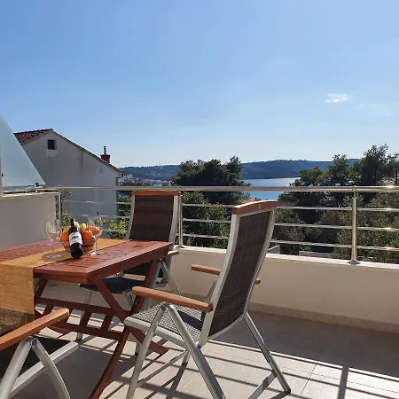Adria Apartamento *