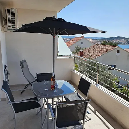 Adria Apartamento *