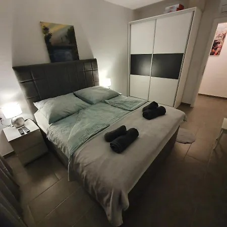 Adria Apartamento Trogir
