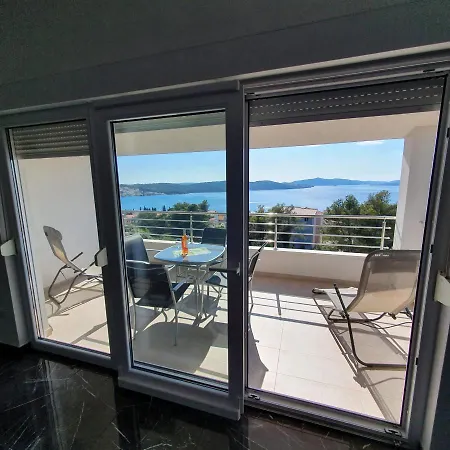 Apartamento Adria Trogir