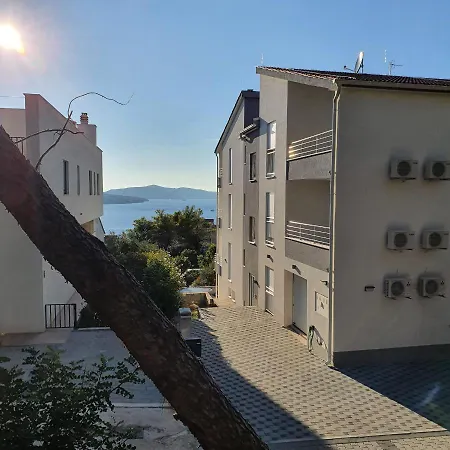 Adria Apartamento