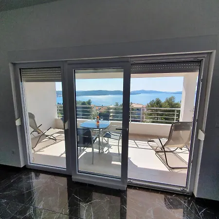 Adria Trogir